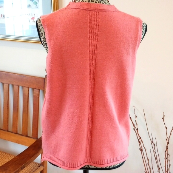 Cellabie Ladies V Neck Sweater Vest Size:L Color:Pink, Yellow, Black - Picture 3 of 11